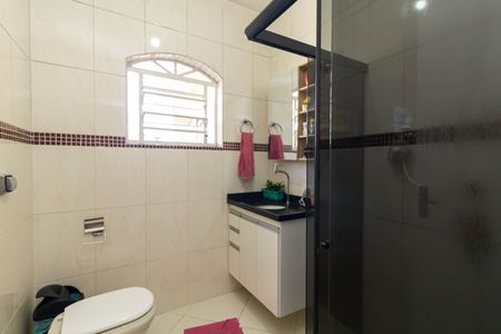 Casa para alugar com 300m², 3 quartos e 3 vagas Casa para alugar com 300m², 3 quartos e 3 vagasBanheiro 2