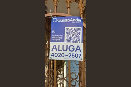 Casa para alugar com 300m², 3 quartos e 3 vagas Casa para alugar com 300m², 3 quartos e 3 vagasplaca