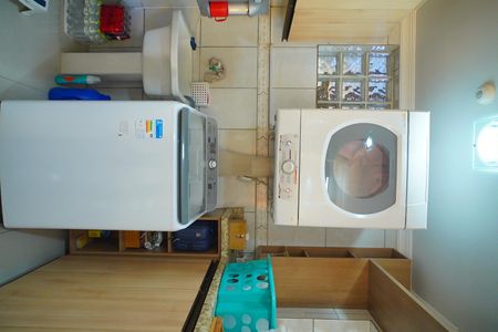 Área de Serviço de casa à venda com 2 quartos, 200m² em Partenon, Porto Alegre