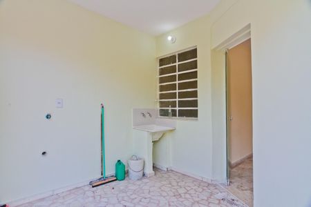Casa para alugar com 130m², 2 quartos e 1 vaga Casa para alugar com 130m², 2 quartos e 1 vagaÁrea de Serviço