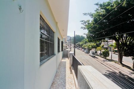 Casa para alugar com 130m², 2 quartos e 1 vaga Casa para alugar com 130m², 2 quartos e 1 vagaÁrea externa