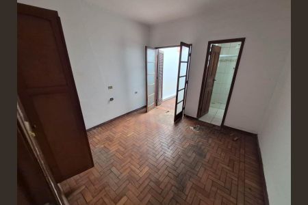 Casa para alugar com 200m², 3 quartos e 4 vagas Casa para alugar com 200m², 3 quartos e 4 vagasSUITE