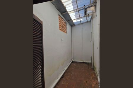 ÁREA DE LUZ de casa para alugar com 3 quartos, 200m² em Jardim Quarto Centenário, Campinas