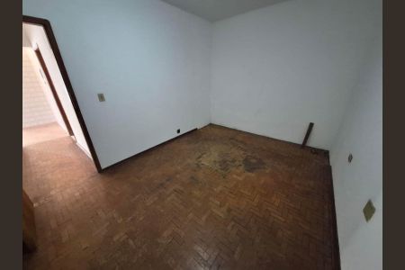 Casa para alugar com 200m², 3 quartos e 4 vagas Casa para alugar com 200m², 3 quartos e 4 vagasQUARTO 3