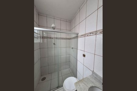 Casa para alugar com 200m², 3 quartos e 4 vagas Casa para alugar com 200m², 3 quartos e 4 vagasBANHEIRO DA SUITE