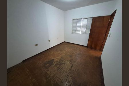 Casa para alugar com 200m², 3 quartos e 4 vagas Casa para alugar com 200m², 3 quartos e 4 vagasQUARTO 3