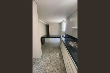 Apartamento à venda com 2 quartos, 60m² em Serra, Belo Horizonte