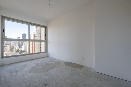 Apartamento à venda com 126m², 3 quartos e 2 vagas Apartamento à venda com 126m², 3 quartos e 2 vagasSuíte