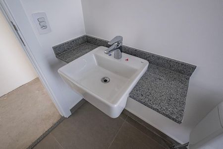 Apartamento à venda com 126m², 3 quartos e 2 vagas Apartamento à venda com 126m², 3 quartos e 2 vagasBanheiro