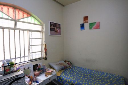 Casa para alugar com 300m², 3 quartos e 1 vaga Casa para alugar com 300m², 3 quartos e 1 vagaQuarto