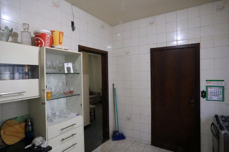 Casa para alugar com 300m², 3 quartos e 1 vaga Casa para alugar com 300m², 3 quartos e 1 vagaCozinha