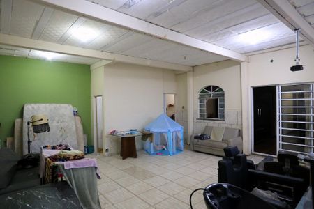 Casa para alugar com 300m², 3 quartos e 1 vaga Casa para alugar com 300m², 3 quartos e 1 vagaÁrea Privativa