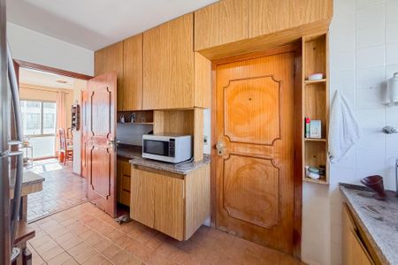 Apartamento à venda com 96m², 3 quartos e 2 vagasCozinha