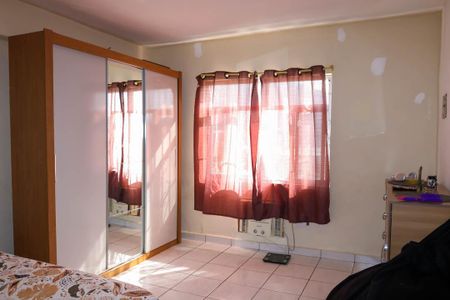 Casa à venda com 120m², 2 quartos e sem vaga Casa à venda com 120m², 2 quartos e sem vagaQuarto 2 - 2º Pavimento