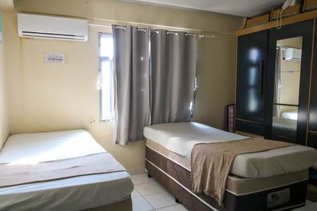 Casa à venda com 120m², 2 quartos e sem vaga Casa à venda com 120m², 2 quartos e sem vagaQuarto 1 - 2º Pavimento