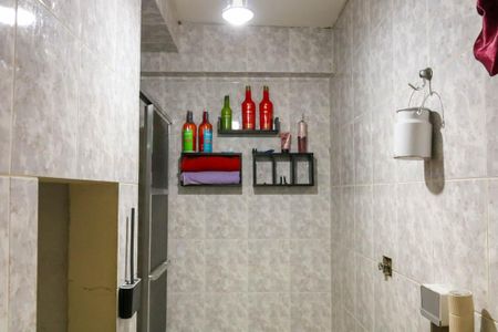 Casa à venda com 120m², 2 quartos e sem vaga Casa à venda com 120m², 2 quartos e sem vagaBanheiro - 2º Pavimento