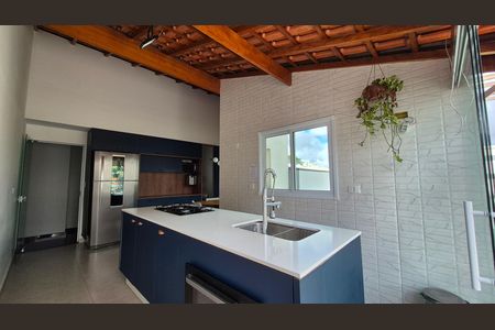 Apartamento para alugar com 110m², 2 quartos e 1 vaga Apartamento para alugar com 110m², 2 quartos e 1 vagaCozinha
