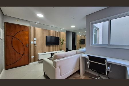 Sala de apartamento para alugar com 2 quartos, 110m² em Parque Novo Oratório, Santo André