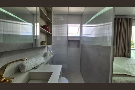 Apartamento para alugar com 110m², 2 quartos e 1 vaga Apartamento para alugar com 110m², 2 quartos e 1 vagaBanheiro da suíte