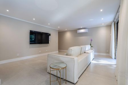 Sala de apartamento para alugar com 3 quartos, 191m² em Recreio dos Bandeirantes, Rio de Janeiro