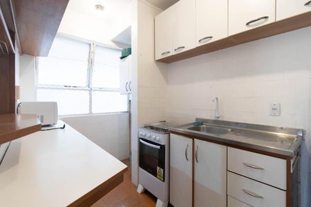 Cozinha de apartamento para alugar com 1 quarto, 46m² em Cidade Baixa, Porto Alegre