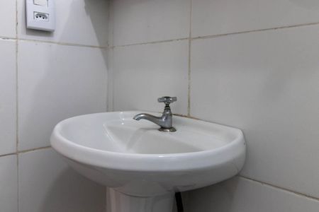 Banheiro de apartamento para alugar com 1 quarto, 46m² em Cidade Baixa, Porto Alegre