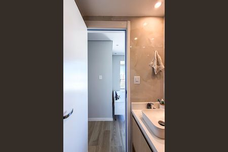 Apartamento à venda com 53m², 2 quartos e 1 vaga Apartamento à venda com 53m², 2 quartos e 1 vagaBanheiro
