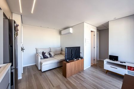 Apartamento à venda com 53m², 2 quartos e 1 vaga Apartamento à venda com 53m², 2 quartos e 1 vagaSala