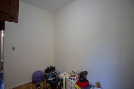 Quarto 3 de apartamento para alugar com 3 quartos, 80m² em Serrano, Belo Horizonte