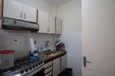 Apartamento para alugar com 80m², 3 quartos e 1 vaga Apartamento para alugar com 80m², 3 quartos e 1 vagaCozinha e Área de Serviço