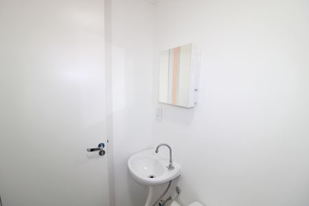 Banheiro de apartamento para alugar com 2 quartos, 42m² em Vila Dom Pedro Ii, São Paulo