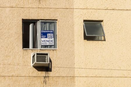 Apartamento à venda com 45m², 2 quartos e 1 vaga Apartamento à venda com 45m², 2 quartos e 1 vagaPlaca