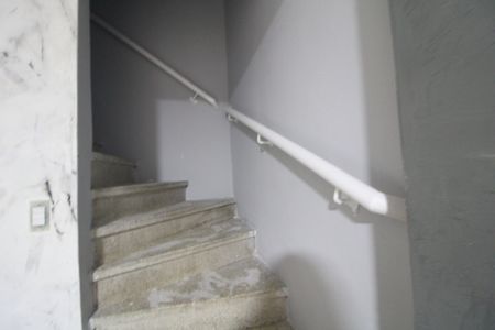 Casa à venda com 110m², 3 quartos e 1 vagaEscada