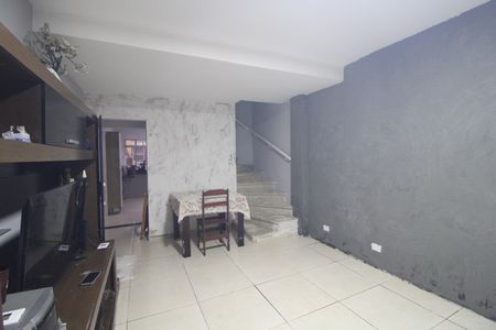 Casa à venda com 110m², 3 quartos e 1 vagaSala