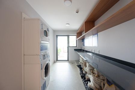 Studio à venda com 25m², 1 quarto e sem vaga Studio à venda com 25m², 1 quarto e sem vagaLavanderia