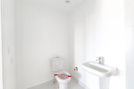 Banheiro Social de kitnet/studio à venda com 1 quarto, 25m² em Vila da Saúde, São Paulo