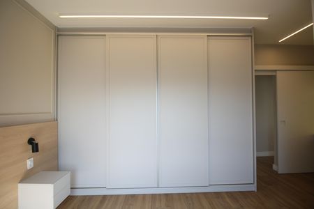 Apartamento à venda com 138m², 3 quartos e 3 vagasSuíte 1