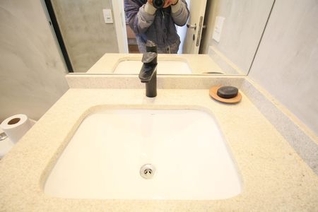 Apartamento à venda com 138m², 3 quartos e 3 vagasBanheiro da Suíte 2