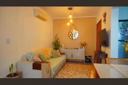 Sala  de apartamento à venda com 2 quartos, 62m² em Jardim Lindóia, Porto Alegre