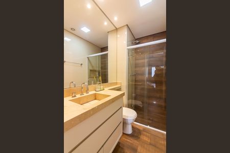 Apartamento à venda com 81m², 2 quartos e 2 vagas Apartamento à venda com 81m², 2 quartos e 2 vagasBanheiro