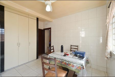 Casa para alugar com 120m², 3 quartos e 2 vagas Casa para alugar com 120m², 3 quartos e 2 vagasCopa