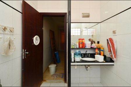 Casa para alugar com 120m², 3 quartos e 2 vagas Casa para alugar com 120m², 3 quartos e 2 vagasBanheiro Suíte