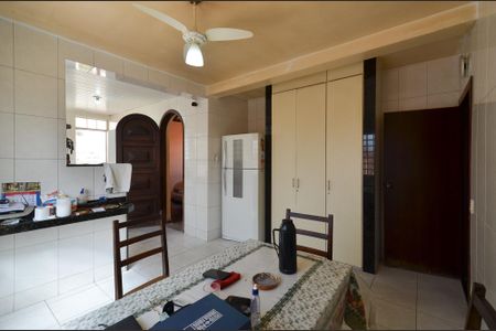 Casa para alugar com 120m², 3 quartos e 2 vagas Casa para alugar com 120m², 3 quartos e 2 vagasCopa
