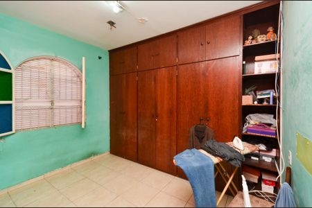 Casa para alugar com 120m², 3 quartos e 2 vagas Casa para alugar com 120m², 3 quartos e 2 vagasQuarto 2