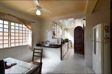 Casa para alugar com 120m², 3 quartos e 2 vagas Casa para alugar com 120m², 3 quartos e 2 vagasCopa