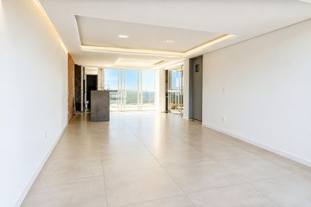 Sala de casa para alugar com 3 quartos, 300m² em Parque da Matriz, Cachoeirinha