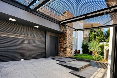 Garagem de casa para alugar com 3 quartos, 300m² em Parque da Matriz, Cachoeirinha