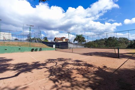 Casa de condomínio para alugar com 252m², 4 quartos e 4 vagas Casa de condomínio para alugar com 252m², 4 quartos e 4 vagasÁrea comum - Quadra de Tenis