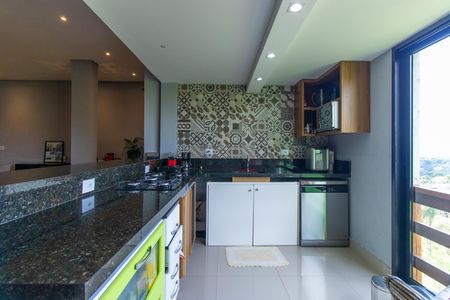 Casa de condomínio para alugar com 252m², 4 quartos e 4 vagas Casa de condomínio para alugar com 252m², 4 quartos e 4 vagasCozinha do Espaço 2