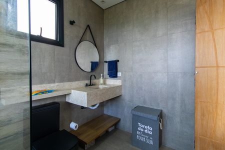 Casa de condomínio para alugar com 252m², 4 quartos e 4 vagas Casa de condomínio para alugar com 252m², 4 quartos e 4 vagasBanheiro do Quarto 3 - Suíte Master